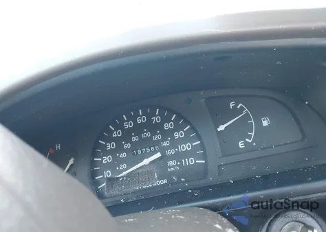 2004 Toyota Tacoma Prerunner z USA, uszkodzony, nr VIN 5TENM92N44Z394647